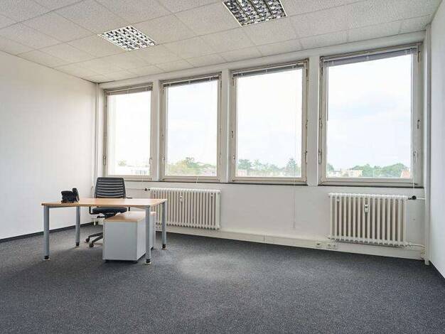 Bürofläche zur Miete provisionsfrei 30 m² Bürofläche teilbar ab 7 m² Großbeerenstraße 2-10 Mariendorf Berlin 12107