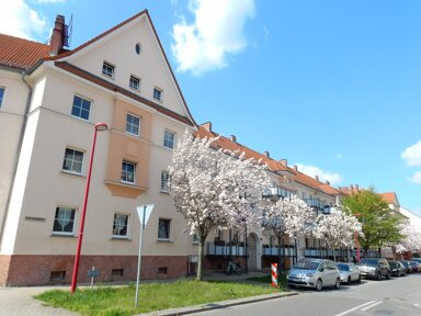 Wohnung zur Miete 400 € 3 Zimmer 65,7 m² 3. Geschoss frei ab sofort Gerhart-Hauptmann-Straße 2 Am Bahnhof Hoyerswerda 02977