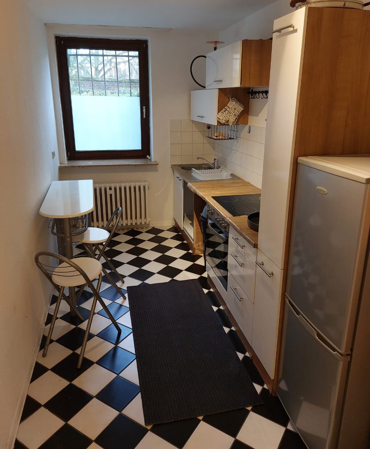 Studio zur Miete 575 € 2,5 Zimmer 55 m²<br/>Wohnfläche EG<br/>Geschoss ab sofort<br/>Verfügbarkeit Karthäuserstraße Kassel 34117