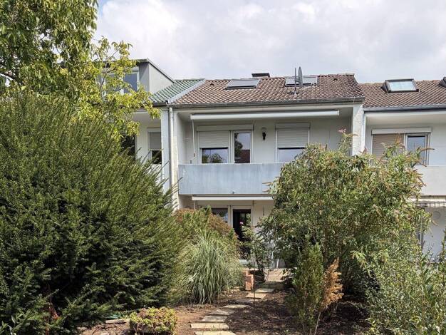 Reihenmittelhaus zum Kauf provisionsfrei 492.000 € 5 Zimmer 120 m² 233 m² Grundstück Hirschlanden Ditzingen 71254