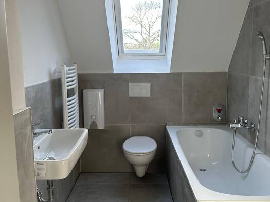 Wohnung zur Miete 540 € 2 Zimmer 41 m² Geschoss 2/3 frei ab sofort Röder Straße 2 Altdorf Altdorf bei Nürnberg 90518