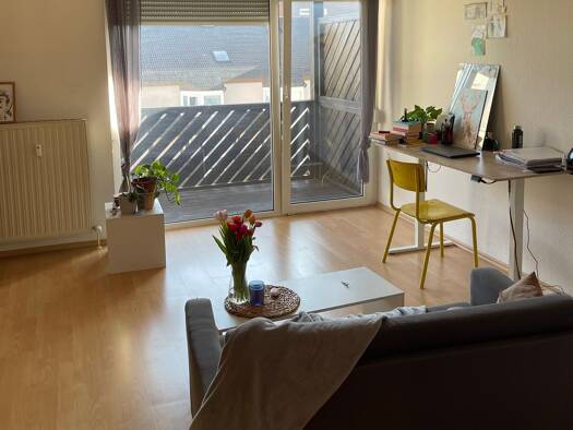 Studio zur Miete 340 € 1 Zimmer 38 m² Geschoss 2/4 frei ab 01.04.2026 Innenstadt Hof 95028