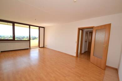 Wohnung zum Kauf 242.000 € 3 Zimmer 89 m² 7. Geschoss frei ab sofort Elsa-Brändström-Straße 10 Gonsenheim Mainz 55124