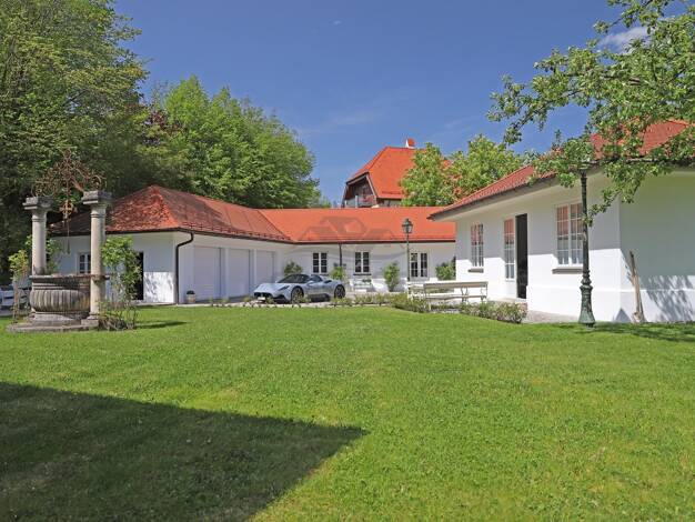 Villa zum Kauf 2.499.999 € 7 Zimmer 405 m² 5.460 m² Grundstück Heutauer Straße 10 Unterheutau Siegsdorf 83313