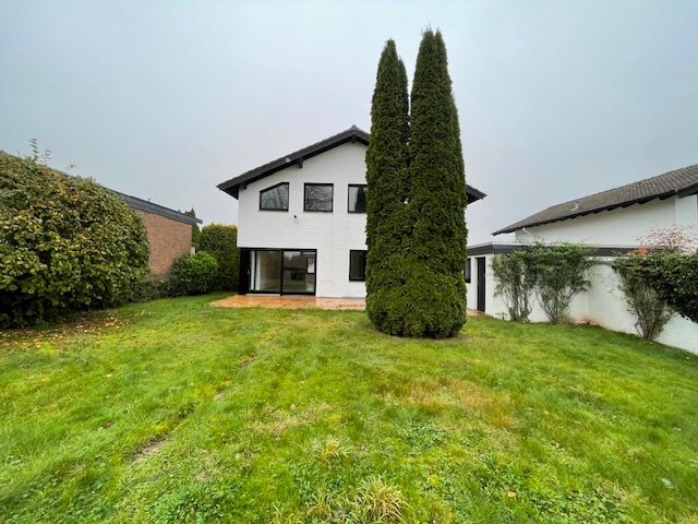 Einfamilienhaus zur Miete 1.350 € 5 Zimmer 180 m²<br/>Wohnfläche 739 m²<br/>Grundstück ab sofort<br/>Verfügbarkeit Am Eisernen Kreuz Nideggen Nideggen 52385