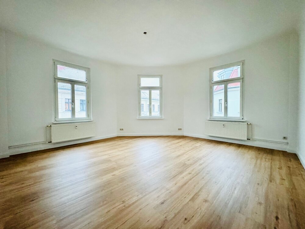 Wohnung zur Miete 655 € 2 Zimmer 77 m²<br/>Wohnfläche 3.<br/>Geschoss Petzscher Straße 23 Eutritzsch Leipzig / Eutritzsch 04129