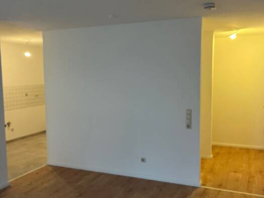 Wohnung zur Miete 400 € 2 Zimmer 43 m² Geschoss 1/2 frei ab 01.05.2026 Delitzsch 04509