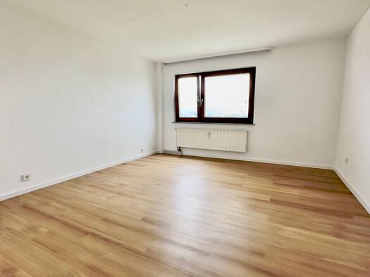 Wohnung zur Miete 1.050 € 1,5 Zimmer 66 m² Geschoss 11/11 frei ab sofort Mitte Sindelfingen 71063