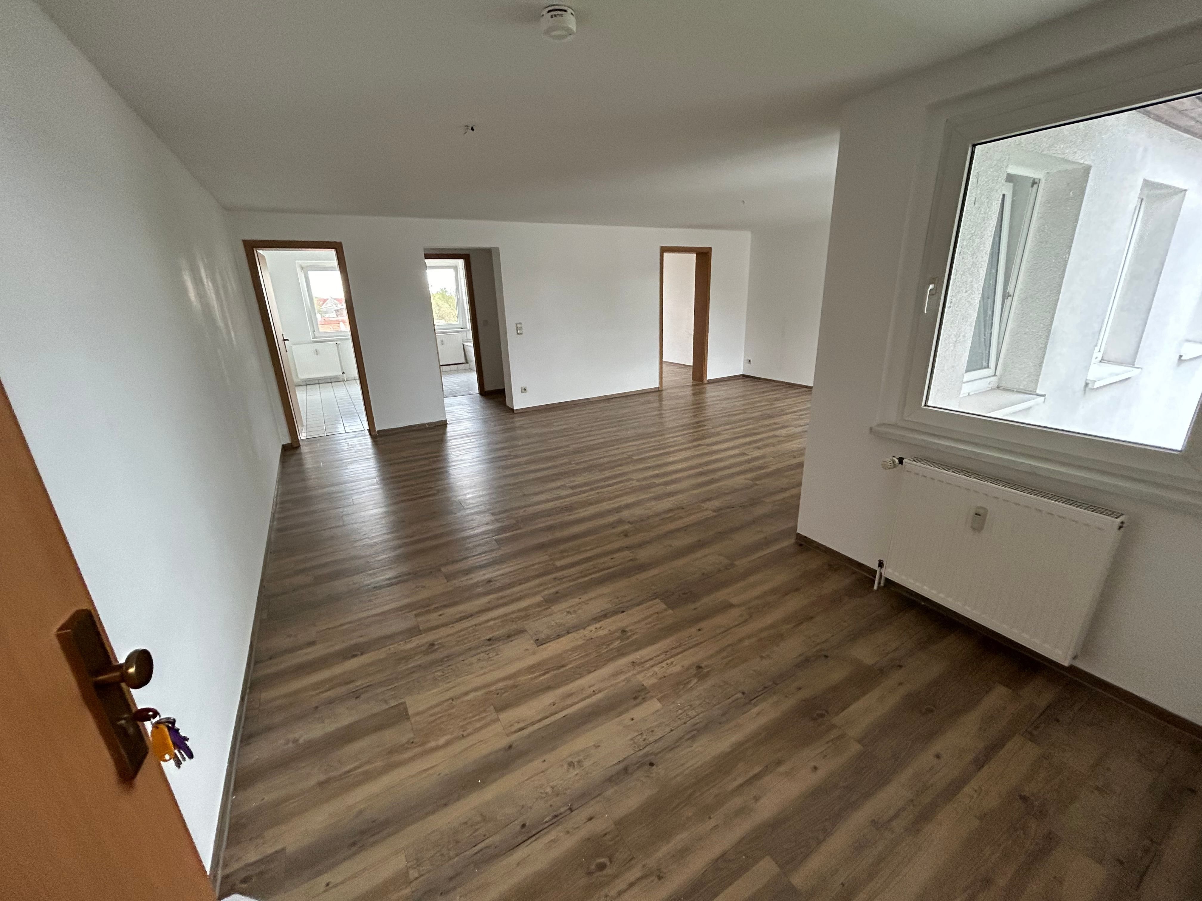 Wohnung zur Miete 370 € 2 Zimmer 61,9 m²<br/>Wohnfläche 4.<br/>Geschoss ab sofort<br/>Verfügbarkeit Heidestr. 26 Salzmannstraße Magdeburg 39112