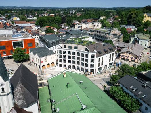 Wohnung zum Kauf - Erstbezug provisionsfrei 1.065.000 € 3 Zimmer 120 m² 1. Geschoss Kirchzeile 1 Bad Aibling Bad Aibling 83043