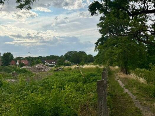 Grundstück zum Kauf 317.970 € 3.533 m² Grundstück Merseburg 06217