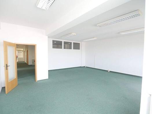 Bürokomplex zur Miete 1.625 € 7 Zimmer 250 m² Bürofläche Wismar-West Wismar 23966