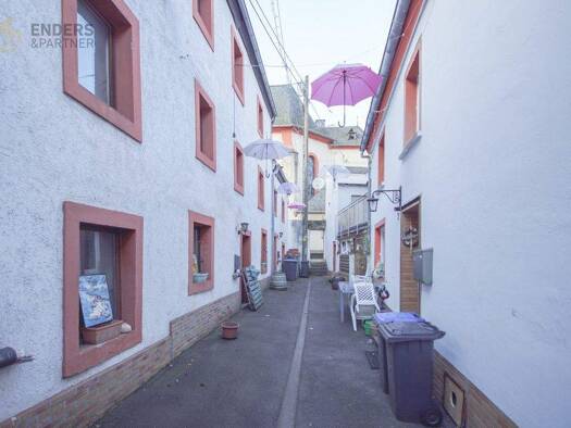 Mehrfamilienhaus zum Kauf 148.500 € 4 Zimmer 111 m² 178 m² Grundstück Pfalzel Trier / Pfalzel 54293