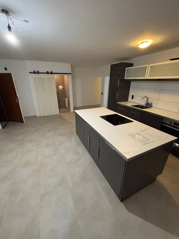Wohnung zur Miete 1.100 € 2 Zimmer 85 m² 2. Geschoss frei ab 01.09.2025 Dormagen - Mitte Dormagen 41539