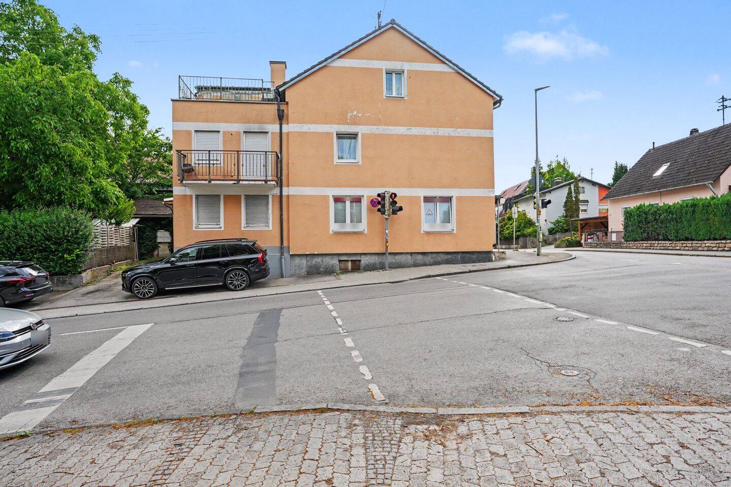 Mehrfamilienhaus zum Kauf - Ansicht 2