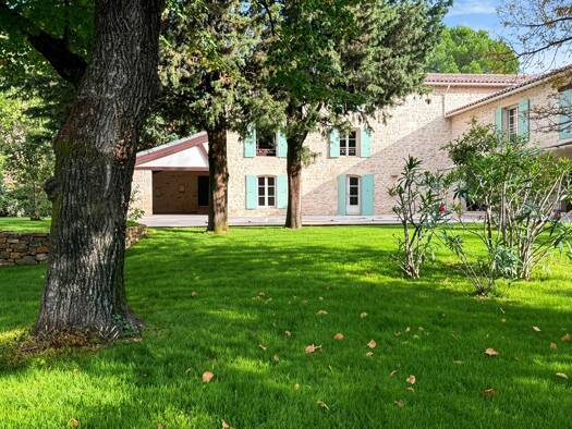 Einfamilienhaus zum Kauf 1.450.000 € 7 Zimmer 300 m² 2.500 m² Grundstück Centre Est Uzès 30700