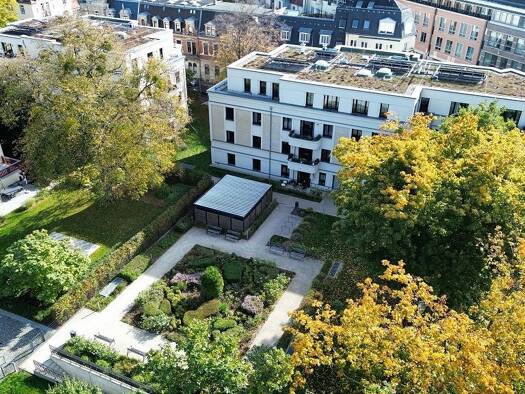 Wohnung zum Kauf 260.000 € 2 Zimmer 46,5 m² 4. Geschoss frei ab sofort Blasewitz Dresden 01309