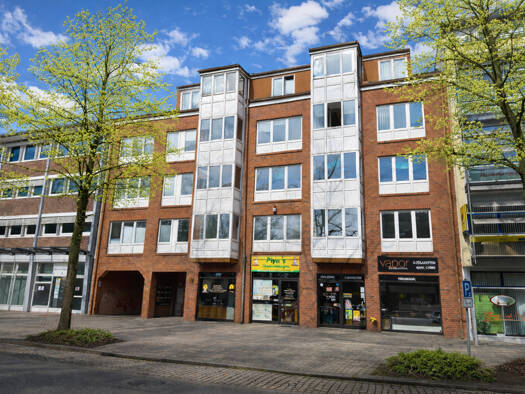 Haus zum Kauf 2.200.000 € 34 Zimmer 1.115 m² 455 m² Grundstück Buxtehude 21614