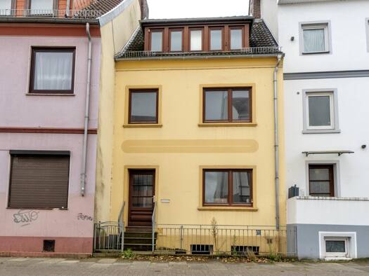 Mehrfamilienhaus zum Kauf 299.000 € 9 Zimmer 228,4 m² 236 m² Grundstück Woltmershausen Süd 28197