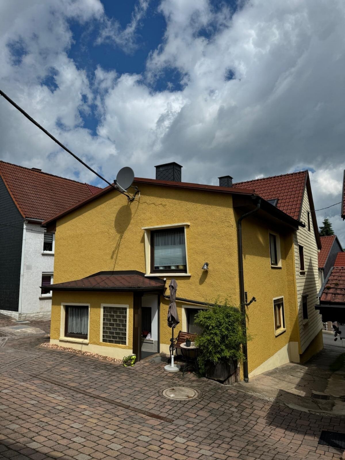 Mehrfamilienhaus zum Kauf 275.000 € 5 Zimmer 260 m²<br/>Wohnfläche 581 m²<br/>Grundstück Wümbach Ilmenau 98693