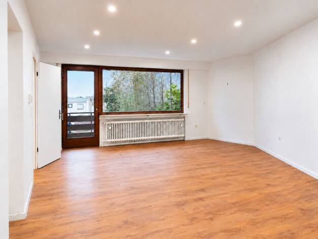 Wohnung zur Miete 675 € 3 Zimmer 90 m² 1. Geschoss frei ab 01.01.2027 Höhr-Grenzhausen 56203