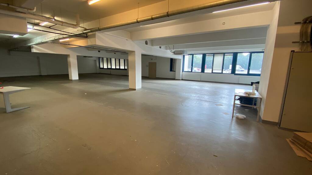 Bürofläche zur Miete 1.000 m² Bürofläche teilbar ab 168 m² Bahrenfeld Hamburg 22525