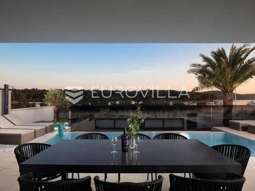 Haus zum Kauf 2.700.000 € 5 Zimmer 340 m² Medulin Stari Medulin