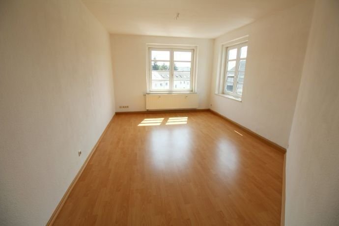 Wohnung zur Miete 365 € 3 Zimmer 67 m²<br/>Wohnfläche 4.<br/>Geschoss ab sofort<br/>Verfügbarkeit Walter-Oertel-Str. 50 Kaßberg 914 Chemnitz 09112