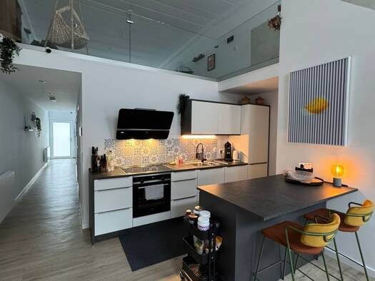 Terrassenwohnung zur Miete 1.695 € 3,5 Zimmer 169 m² Geschoss EG/2 frei ab 01.11.2025 Zellerau Würzburg 97082