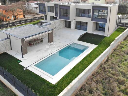 Mehrfamilienhaus zum Kauf 990.000 € 4 Zimmer 250 m² Rovinj Rovinj 52210