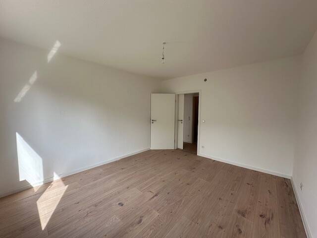Lichtdurchflutete, renovierte 3-Zimmer-Wohnung – Straße nicht freigegeben, 90473 Nürnberg – Vorschaubild 7