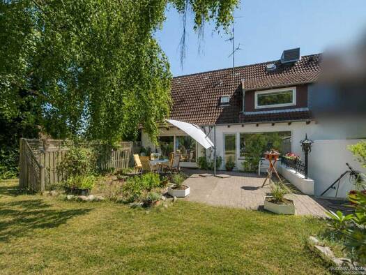 Doppelhaushälfte zum Kauf 535.000 € 4 Zimmer 104 m² 710 m² Grundstück frei ab sofort Eißendorf Harburg 21077
