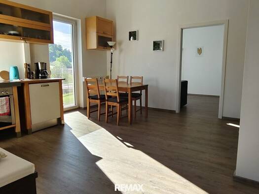 Büro zur Miete 750 € 100 m² Bürofläche Empersdorf 8081