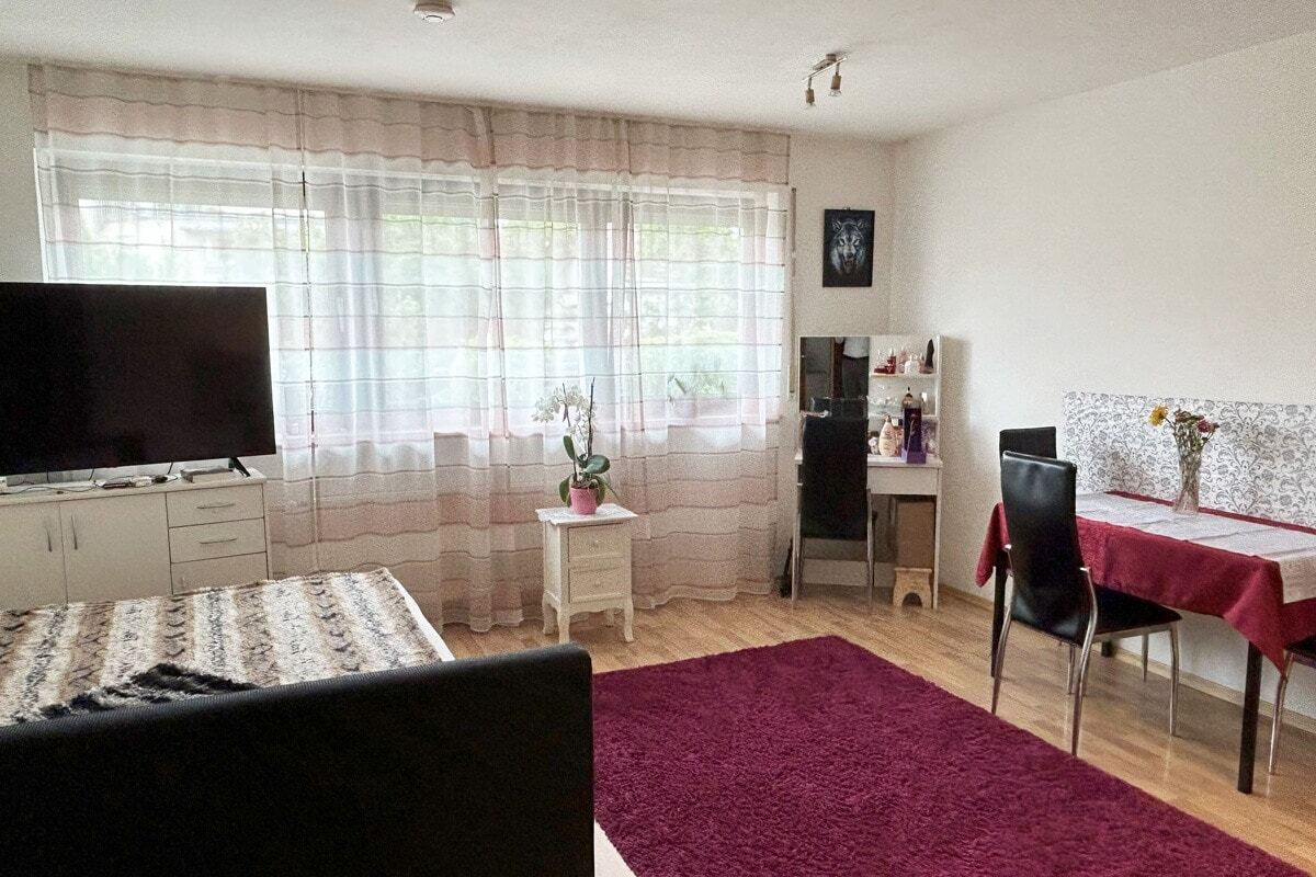 Wohnung zum Kauf 130.000 € 1 Zimmer 30 m²<br/>Wohnfläche Planungsbezirk 126 Straubing 94315