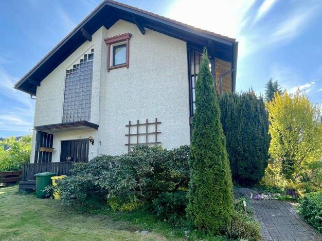Einfamilienhaus zum Kauf 210.000 € 10 Zimmer 233 m² 1.000 m² Grundstück Teuschnitz 96358