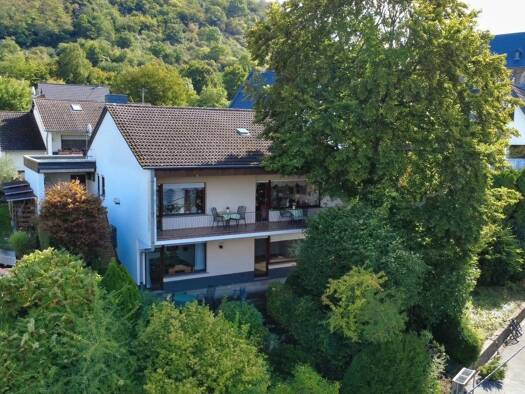 Einfamilienhaus zum Kauf 299.000 € 4 Zimmer 159 m² 598 m² Grundstück Rheinbrohl 56598