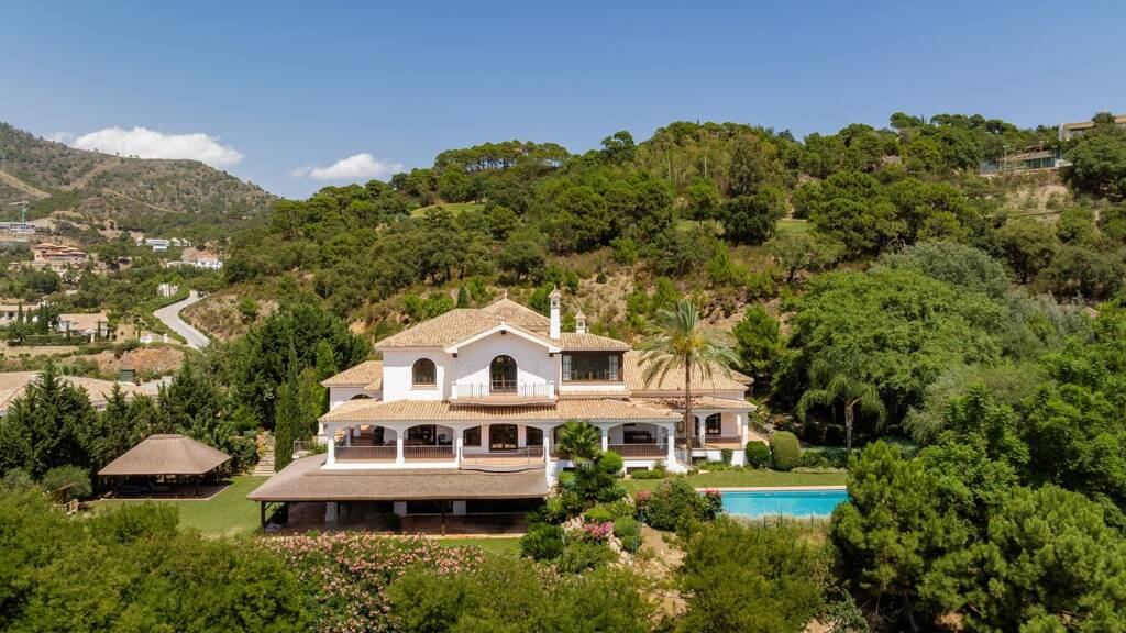 Villa zum Kauf 5.100.000 € 6 Zimmer 1.129 m² 4.975 m² Grundstück Benahavis 29679