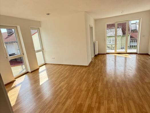 Wohnung zur Miete 900 € 3 Zimmer 80 m² Geschoss 1/2 frei ab 15.07.2026 Dorheim Friedberg 61169