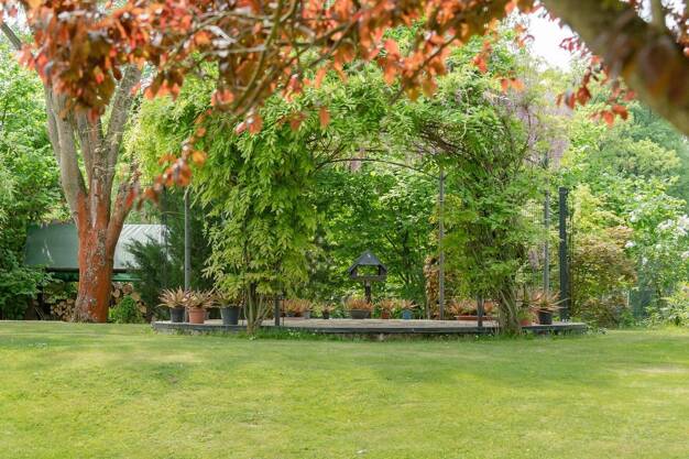 Villa zum Kauf provisionsfrei 1.350.000 € 8,5 Zimmer 399 m² 2.100 m² Grundstück Waldsteinberg Brandis 04821