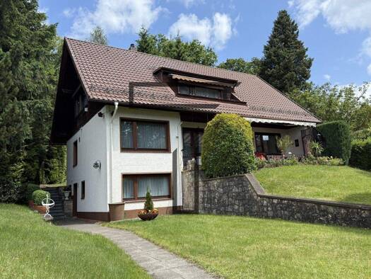 Einfamilienhaus zum Kauf 279.000 € 6 Zimmer 210 m² 1.518 m² Grundstück Bad Sachsa 37441