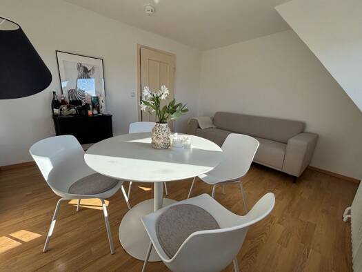 Wohnung zur Miete 1.300 € 4,5 Zimmer 100 m² 3. Geschoss frei ab 01.01.2027 Bismarckstraße 19 Friedrichshafen Friedrichshafen 88045