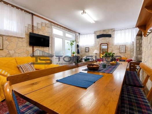 Wohnung zur Miete 600 € 2 Zimmer 76 m² Gračanica Šišinečka