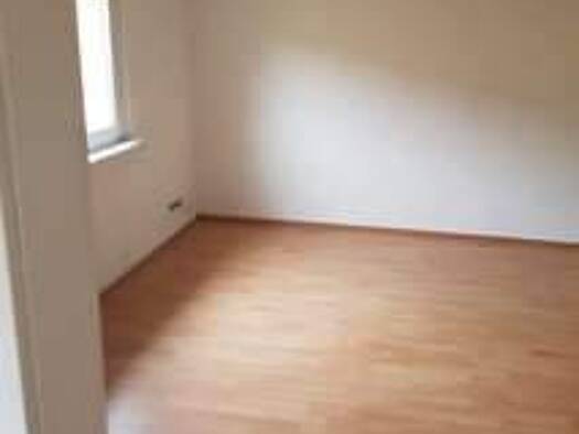 Wohnung zur Miete 250 € 2 Zimmer 46 m² frei ab 01.08.2026 Bebelstraße 48 Idar-Oberstein 55743
