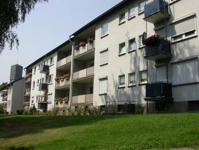 Wohnung zur Miete 709 € 3 Zimmer 62,9 m² 3. Geschoss frei ab 20.06.2025 Angerapper Platz 2 Dresdner Straße / Goethestraße Mettmann 40822
