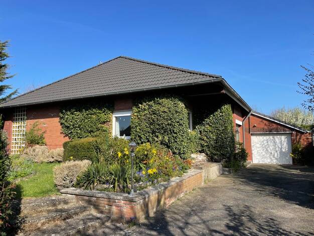 Einfamilienhaus zum Kauf 295.000 € 5 Zimmer 117 m² 1.240 m² Grundstück Thieringstraße 11 Enniger Ennigerloh 59320