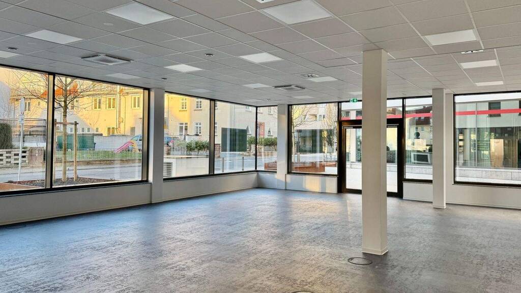 Bürofläche zur Miete - Erstbezug provisionsfrei 1.898 € 163 m² Bürofläche Schlüchtern 36381