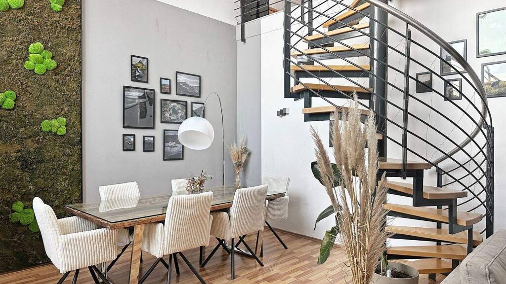 Terrassenwohnung zur Miete 995 € 2 Zimmer 83,3 m² 5 Geschosse frei ab 01.06.2026 Südstadt Fürth 90763