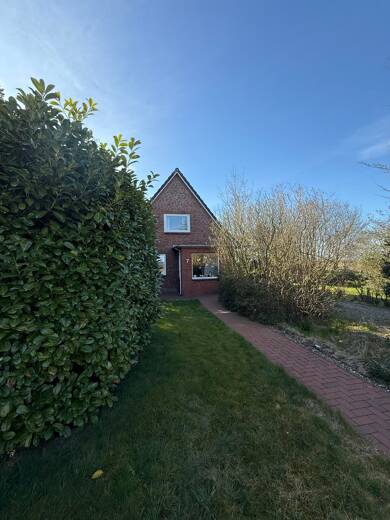 Haus zum Kauf 149.000 € 5 Zimmer 105 m² 1.533 m² Grundstück Hattstedt 25856