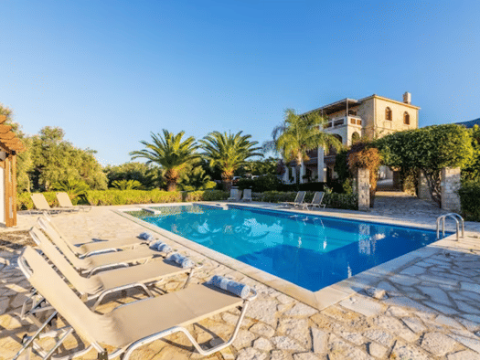 Haus zum Kauf 1.750.000 € 5 Zimmer 322 m² 4.554 m² Grundstück Municipality of Apokoronas 73008