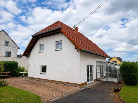 Einfamilienhaus zum Kauf 349.000 € 4 Zimmer 130 m² 700 m² Grundstück Ransbach-Baumbach 56325
